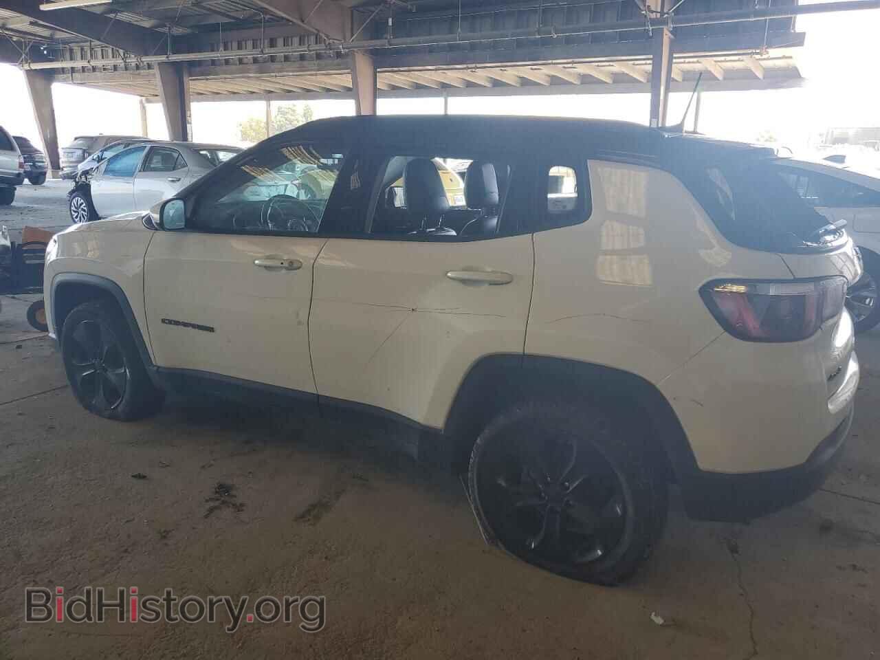 2019 JEEP COMPASS - VIN: 3C4NJDBB4KT647595 - Фото 2