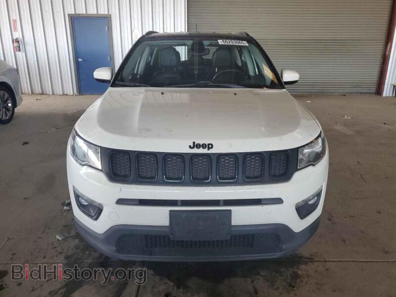 2019 Jeep COMPASS (VIN 3C4NJDBB4KT647595) — фото 5 из 12