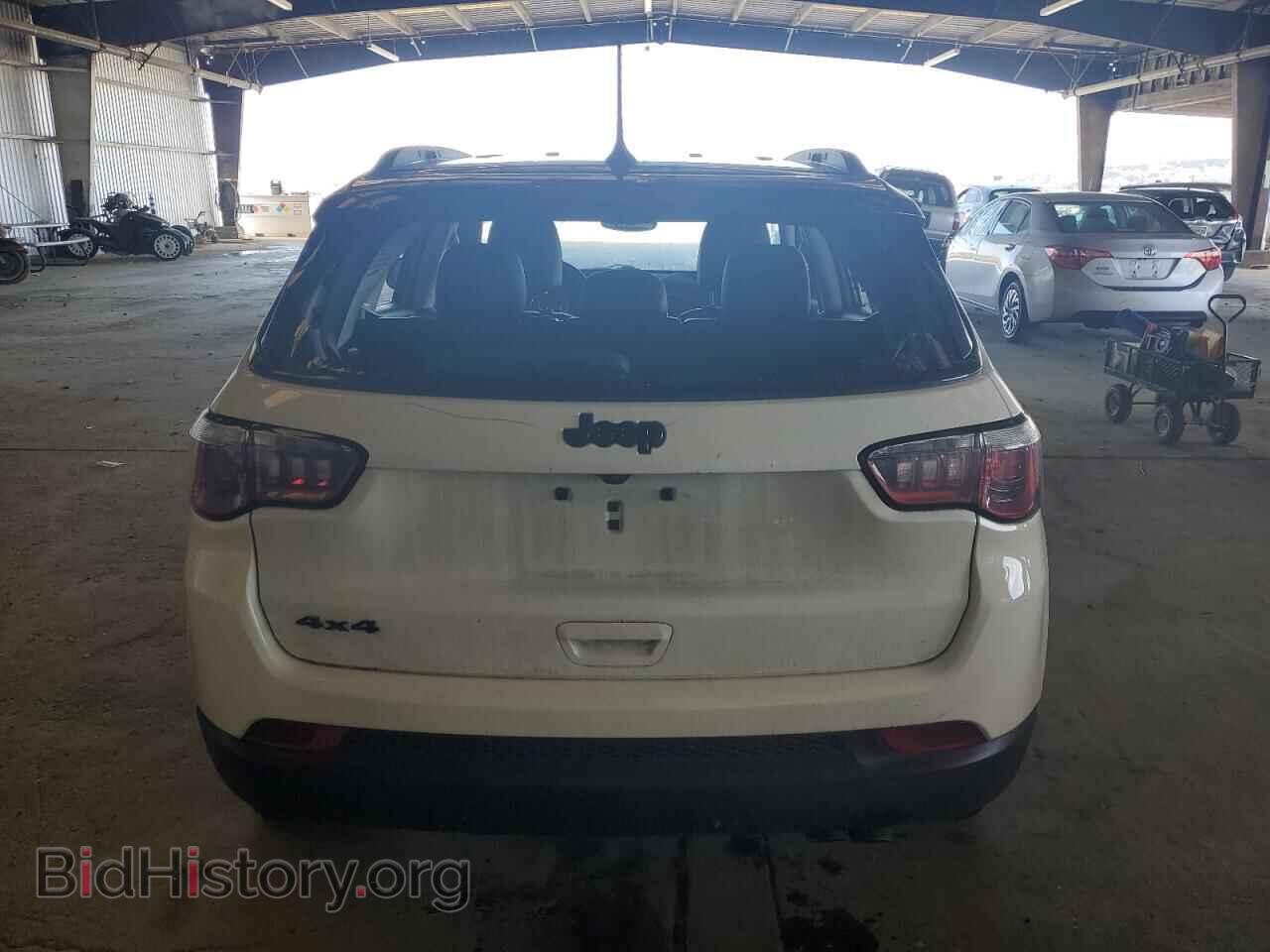 2019 JEEP COMPASS - VIN: 3C4NJDBB4KT647595 - Фото 6