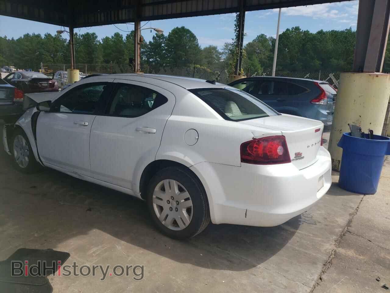 2011 DODGE AVENGER - VIN: 1B3BD4FB0BN548584 - Photo 2