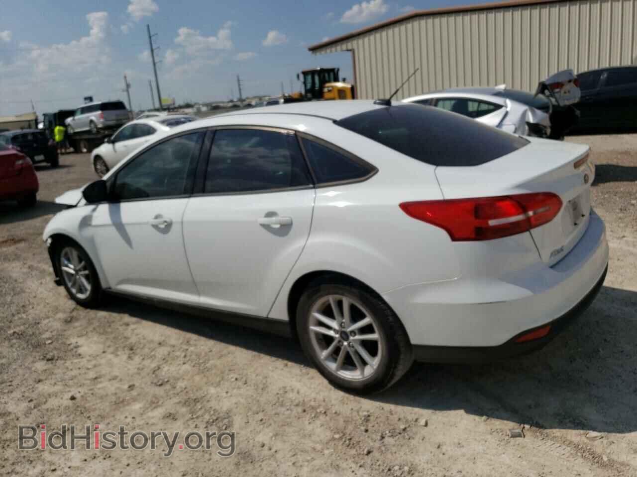 2017 FORD FOCUS - VIN: 1FADP3F2XHL347567 - Фото 2