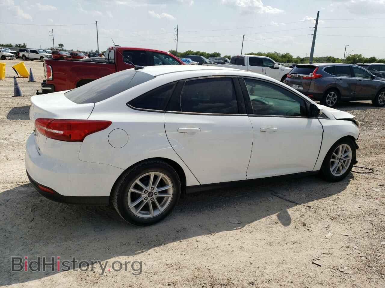 2017 FORD FOCUS - VIN: 1FADP3F2XHL347567 - Фото 3