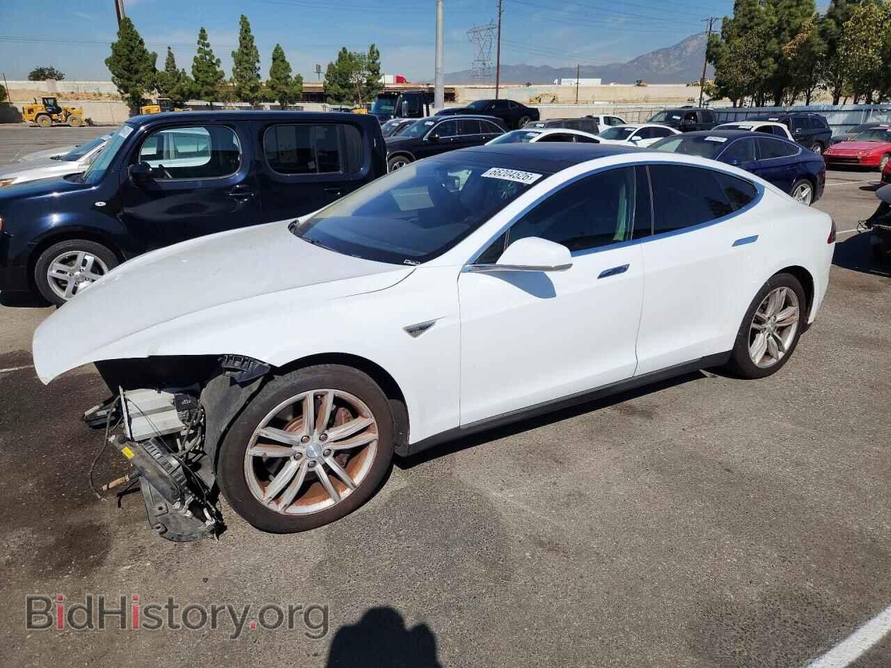 Фотография 5YJSA1CN2DFP25769 - TESLA MODEL S 2013