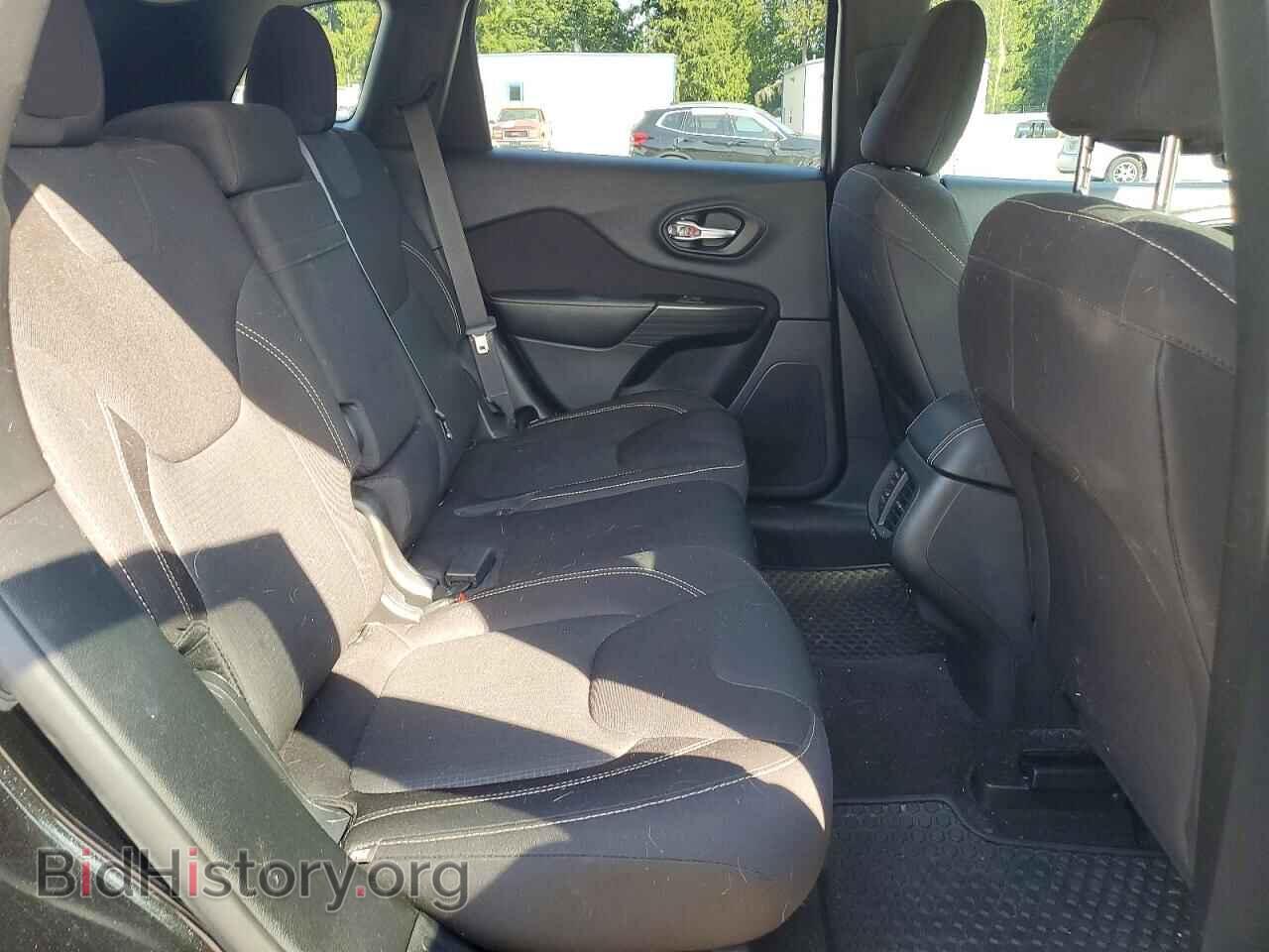 2016 JEEP CHEROKEE - VIN: 1C4PJMCS3GW211202 - Photo 11