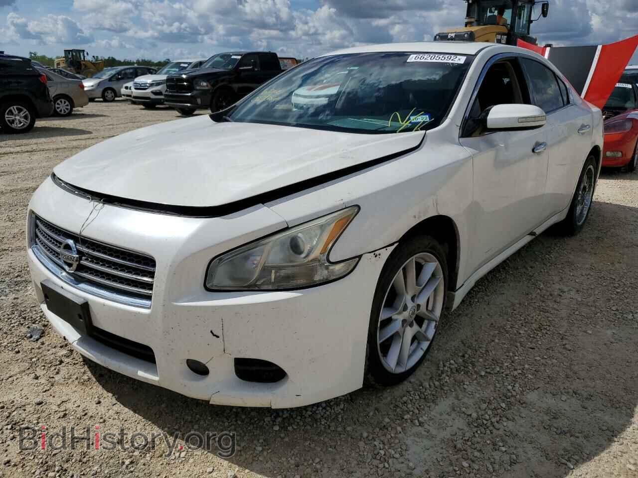 2011 NISSAN MAXIMA - VIN: 1N4AA5AP8BC864828 - Фото 2