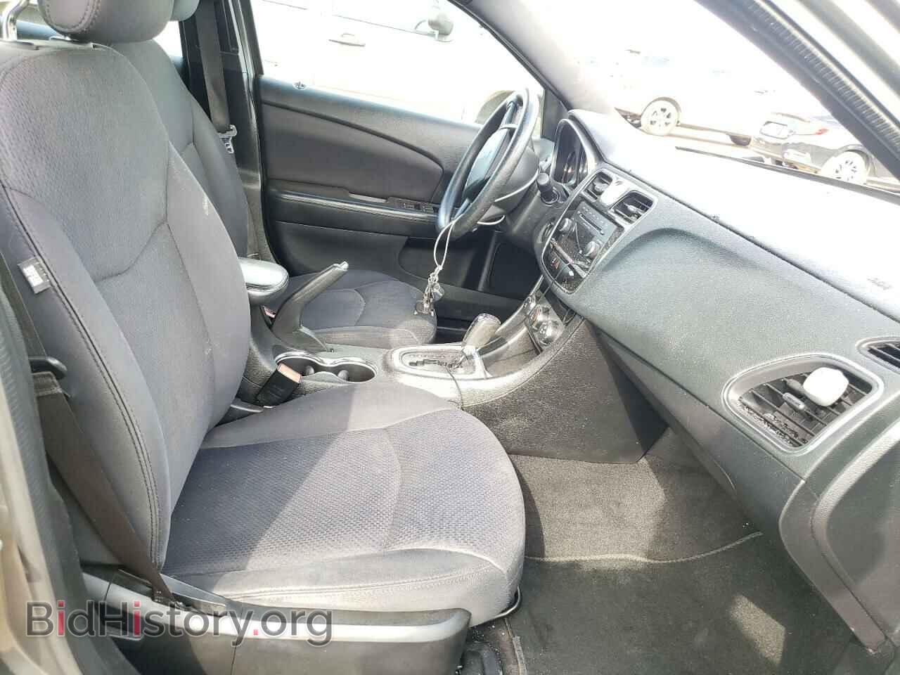 2013 CHRYSLER 200 - VIN: 1C3CCBAB1DN704513 - Фото 5