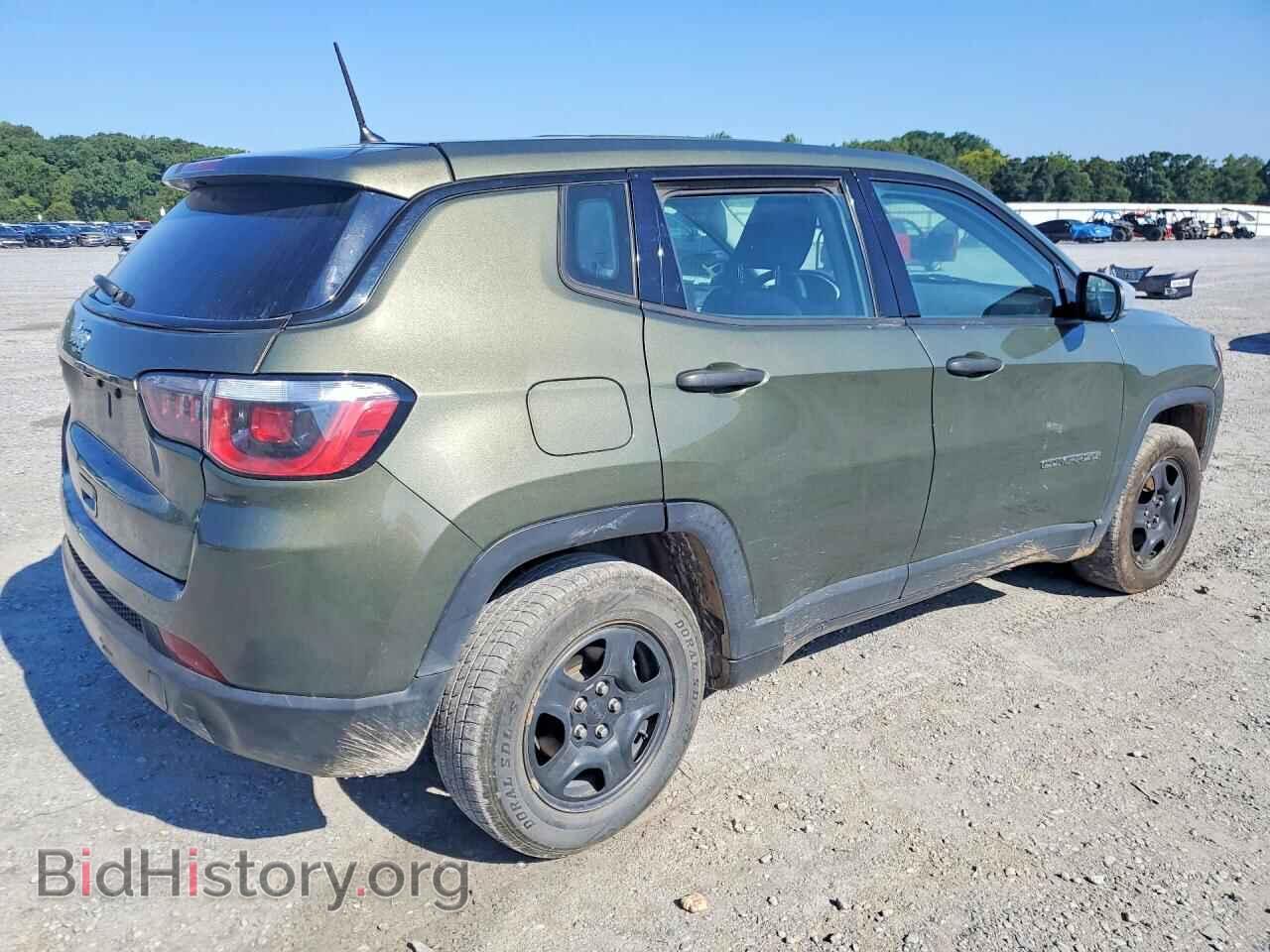 2018 JEEP COMPASS - VIN: 3C4NJCAB1JT107129 - Фото 3