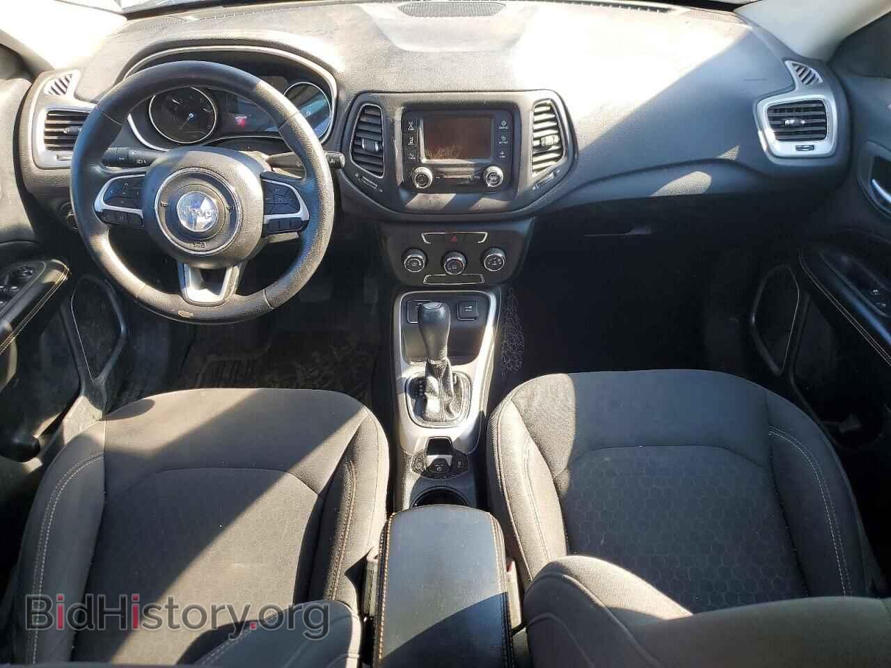 2018 JEEP COMPASS - VIN: 3C4NJCAB1JT107129 - Фото 8