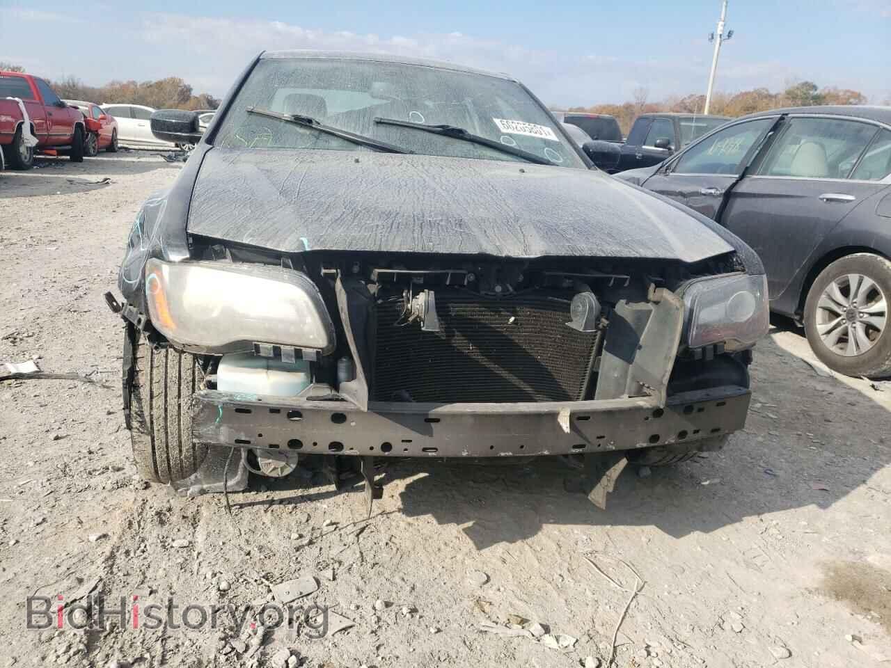 2014 CHRYSLER 300 - VIN: 2C3CCABG0EH311746 - Фото 9