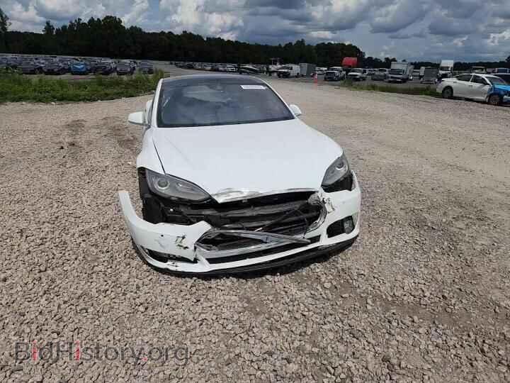 2015 TESLA MODEL S - VIN: 5YJSA1E2XFF109467 - Фото 13
