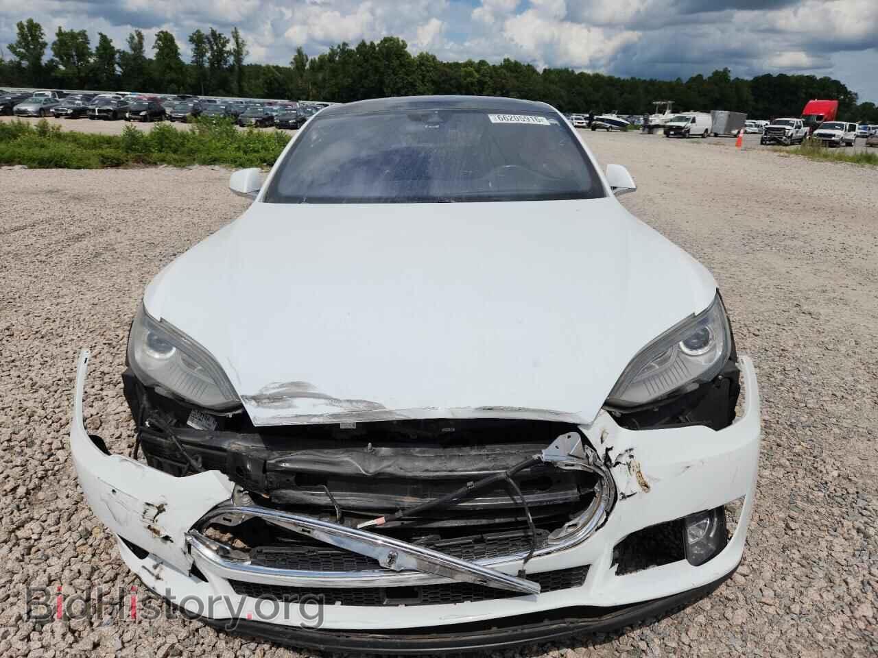 2015 TESLA MODEL S - VIN: 5YJSA1E2XFF109467 - Фото 5