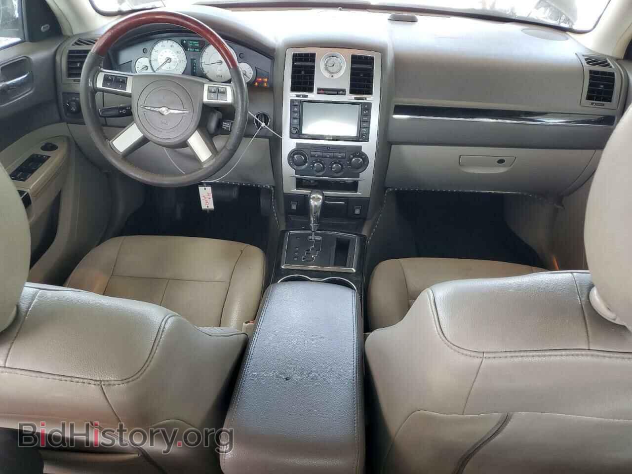 2008 CHRYSLER 300 - VIN: 2C3LK33G88H121128 - Фото 8