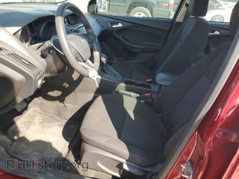 2017 Ford FOCUS (VIN 1FADP3FE0HL282982) — photo 7 of 13