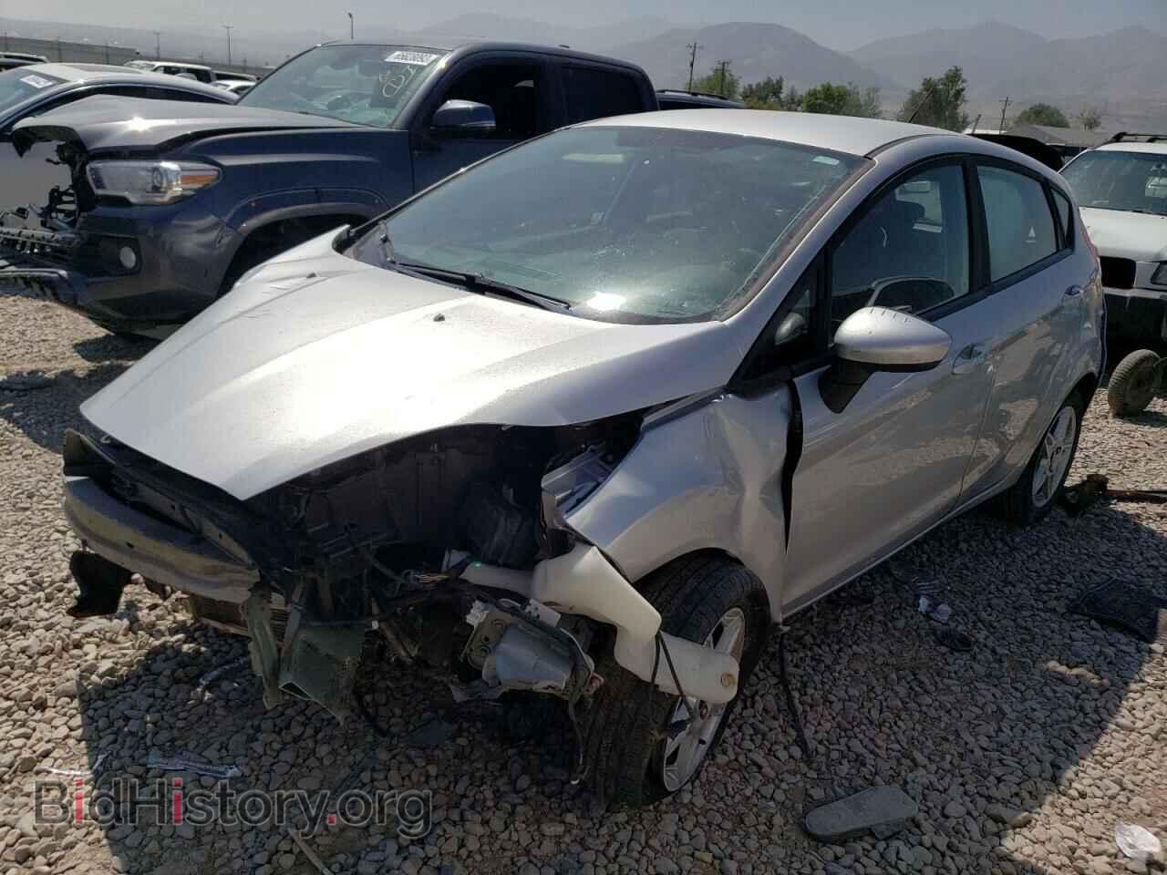 Photo 3FADP4EJ8JM139268 - FORD FIESTA 2018