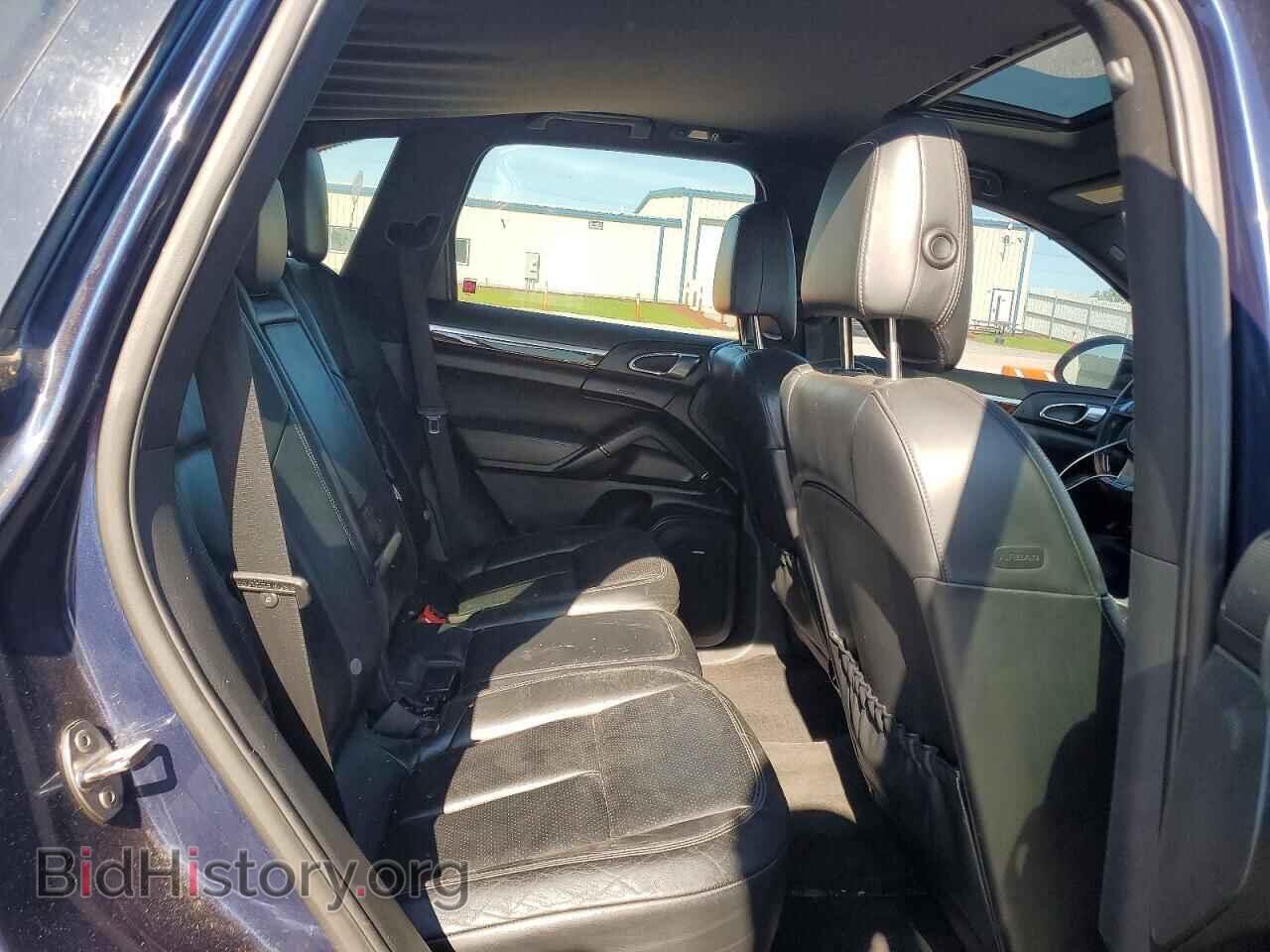2011 PORSCHE CAYENNE - VIN: WP1AB2A26BLA47754 - Photo 11