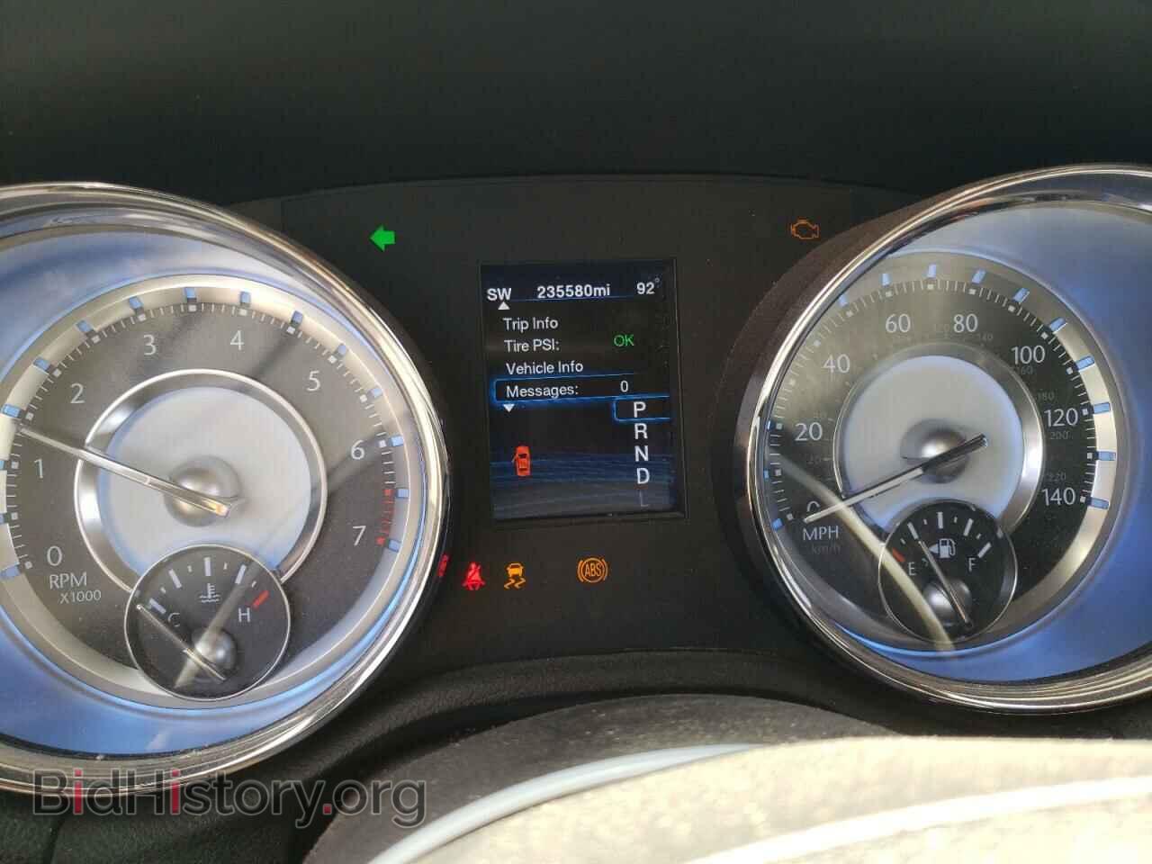 2012 CHRYSLER 300 - VIN: 2C3CCACG7CH222851 - Фото 9