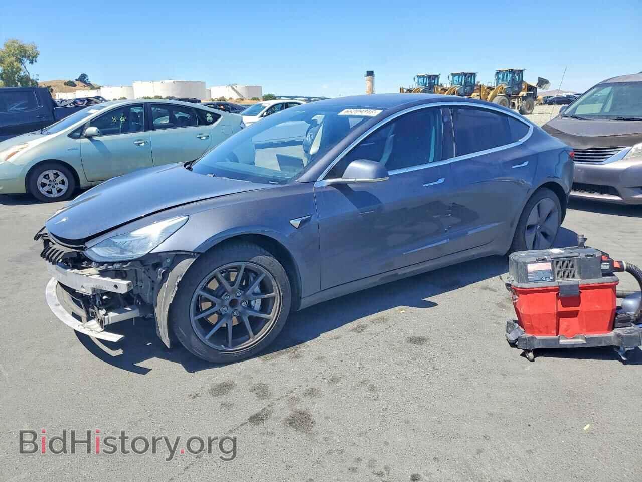Photo 5YJ3E1EA7JF038205 - TESLA MODEL 3 2018