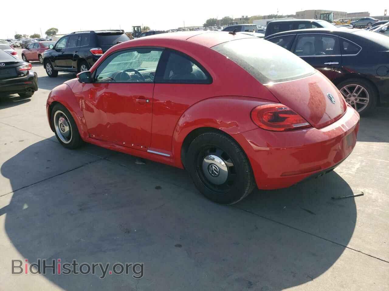 2012 VOLKSWAGEN BEETLE - VIN: 3VWJX7AT2CM661982 - Фото 2