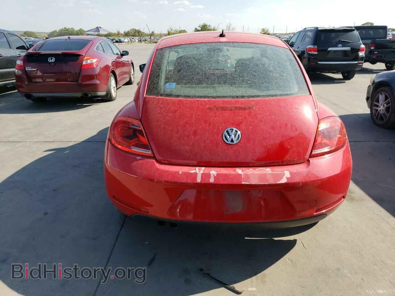 2012 VOLKSWAGEN BEETLE - VIN: 3VWJX7AT2CM661982 - Фото 6
