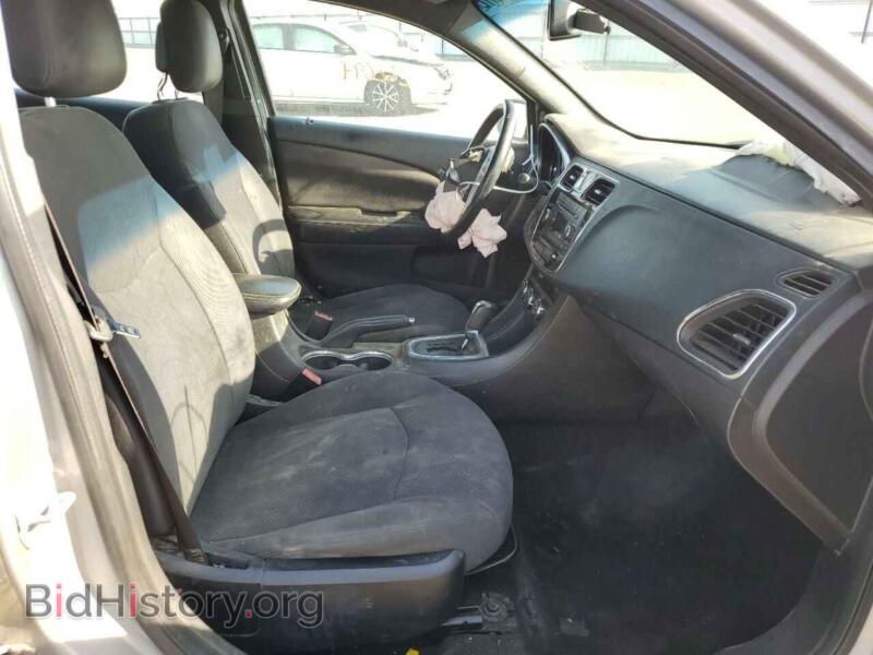 2013 Chrysler 200 (VIN 1C3CCBBB9DN609387) — фото 5 из 10