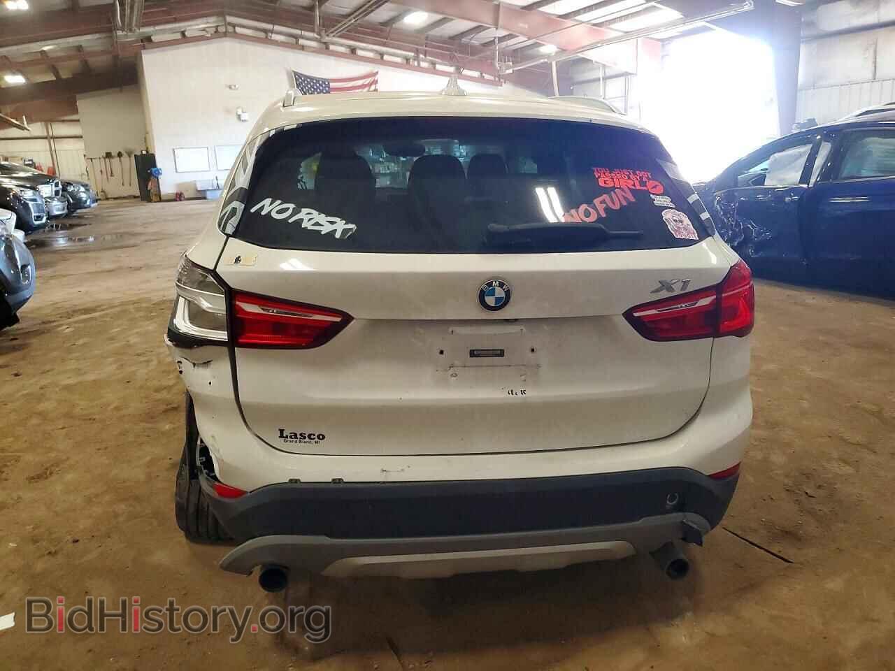 2017 BMW X1 - VIN: WBXHT3C32H5F78185 - Фото 6