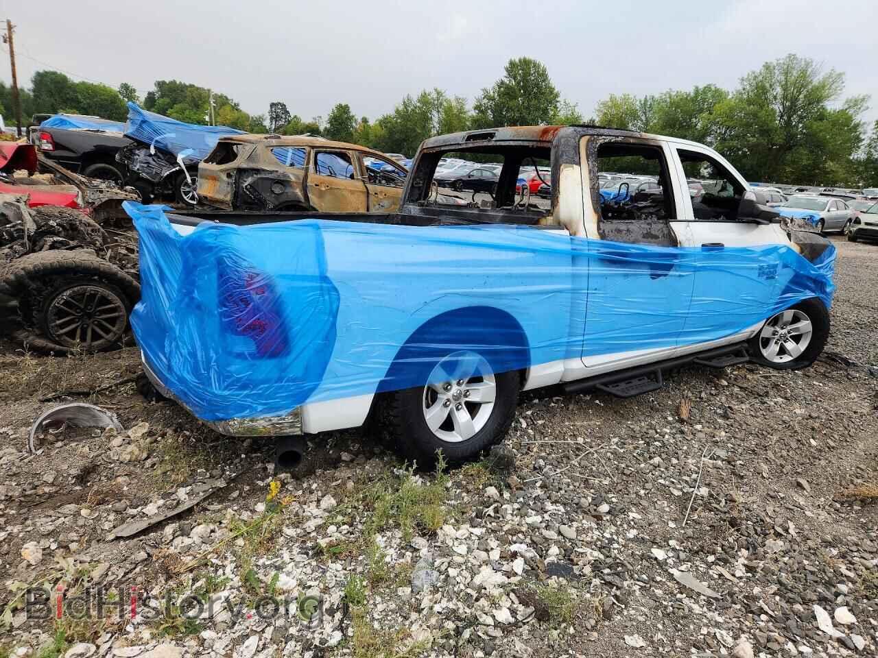 2021 RAM 1500 - VIN: 3C6RR7KT4MG536357 - Фото 3