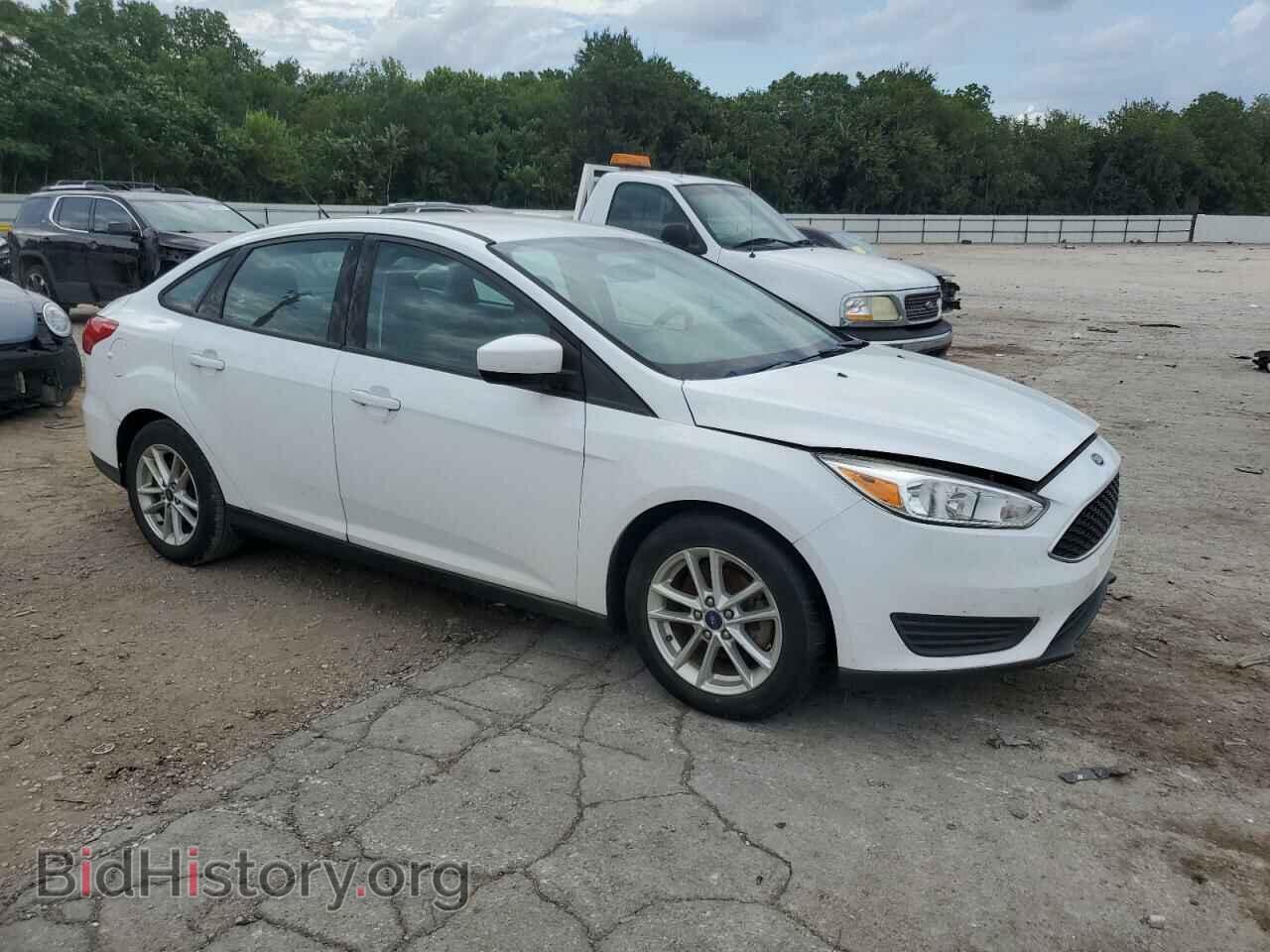 2018 FORD FOCUS - VIN: 1FADP3FE2JL311596 - Фото 4