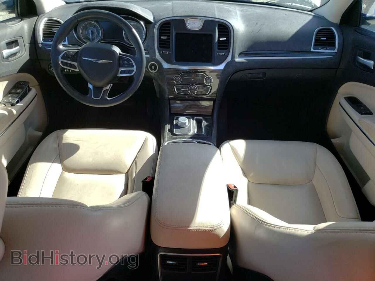 2017 CHRYSLER 300 - VIN: 2C3CCAAG6HH570456 - Фото 8