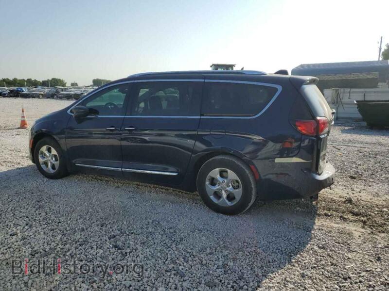 2019 Chrysler PACIFICA (VIN 2C4RC1L75KR527697) — фото 2 из 13