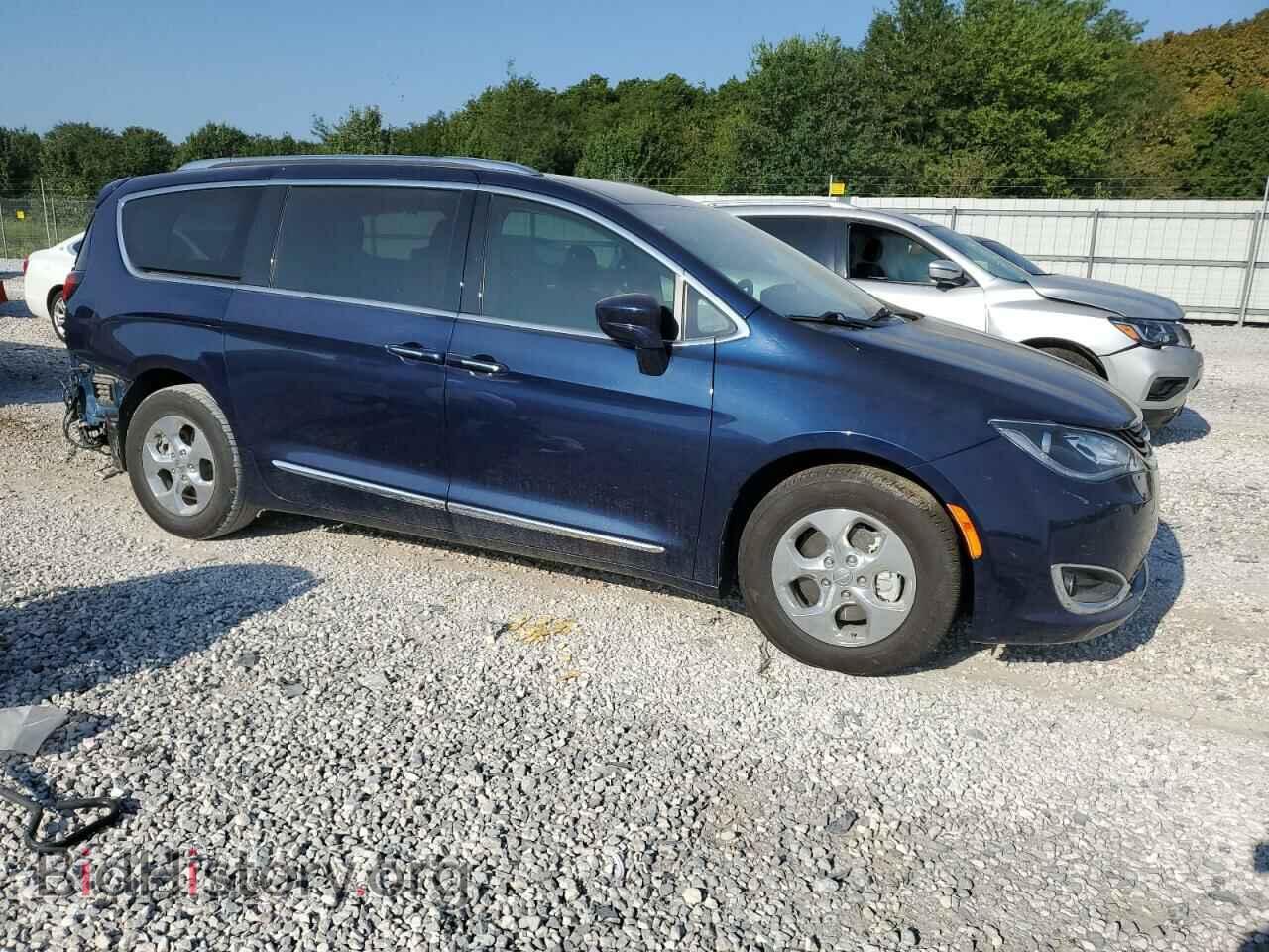 2019 CHRYSLER PACIFICA - VIN: 2C4RC1L75KR527697 - Фото 4