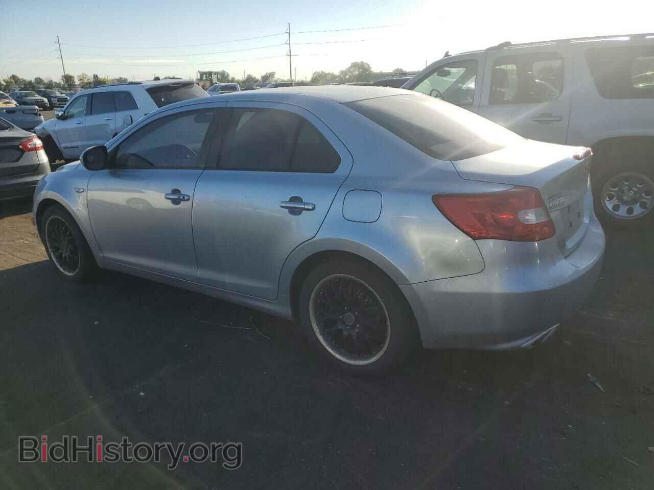 2011 SUZUKI KIZASHI - VIN: JS2RF9A32B6110475 - Photo 2