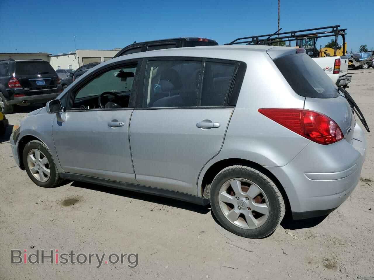 2007 NISSAN VERSA - VIN: 3N1BC13E37L355774 - Фото 2