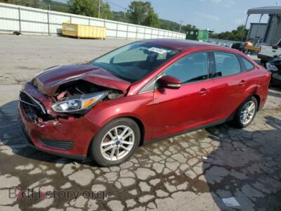 2017 Ford FOCUS SE, темно-бордовый — VIN 1FADP3F28HL251890, Copart