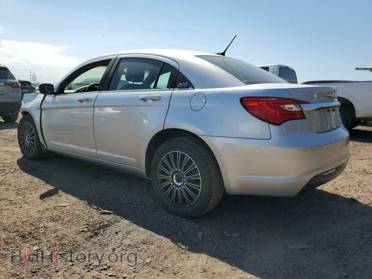 2012 CHRYSLER 200 - VIN: 1C3CCBAB2CN273761 - Фото 2