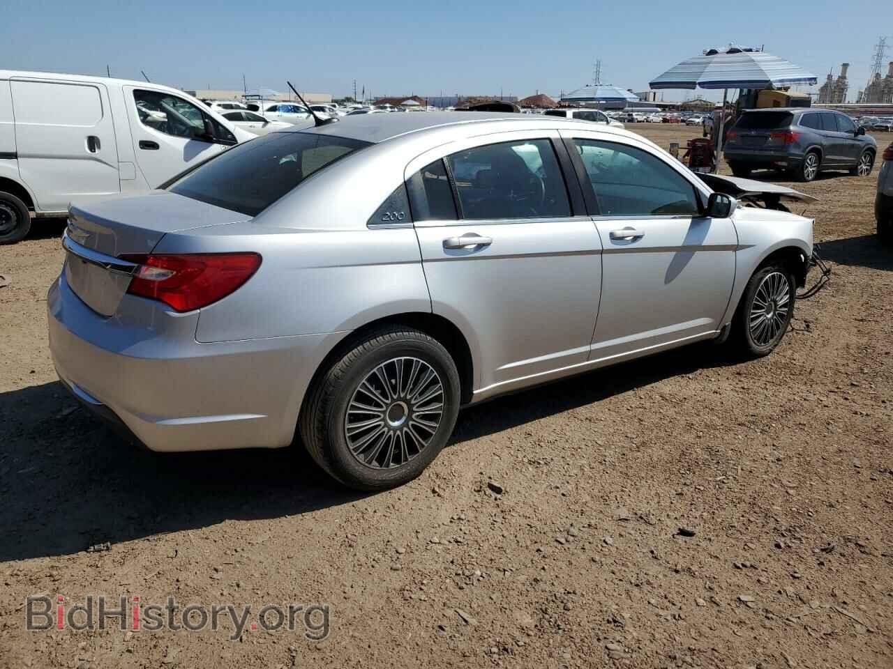 2012 CHRYSLER 200 - VIN: 1C3CCBAB2CN273761 - Фото 3