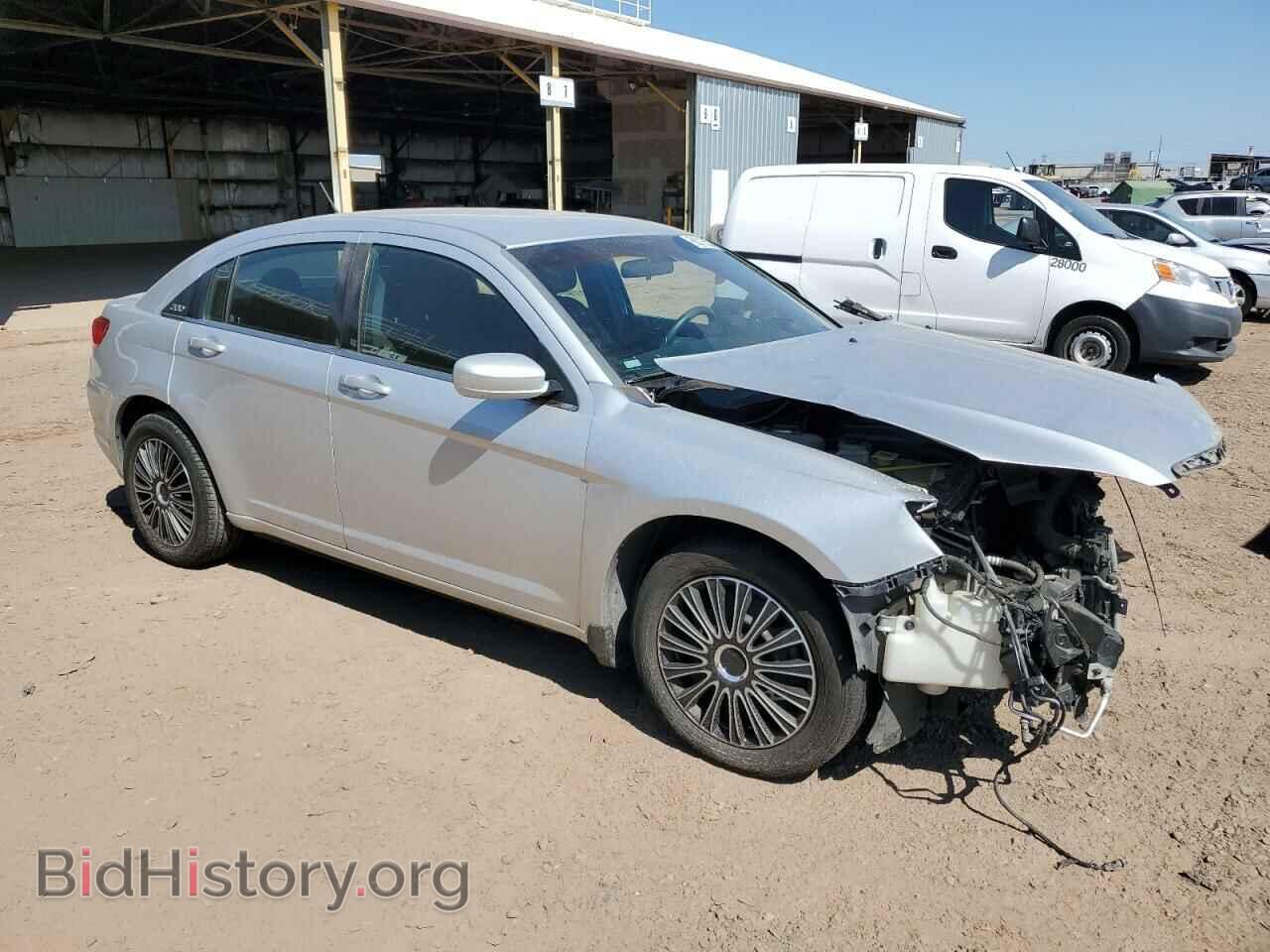 2012 CHRYSLER 200 - VIN: 1C3CCBAB2CN273761 - Фото 4