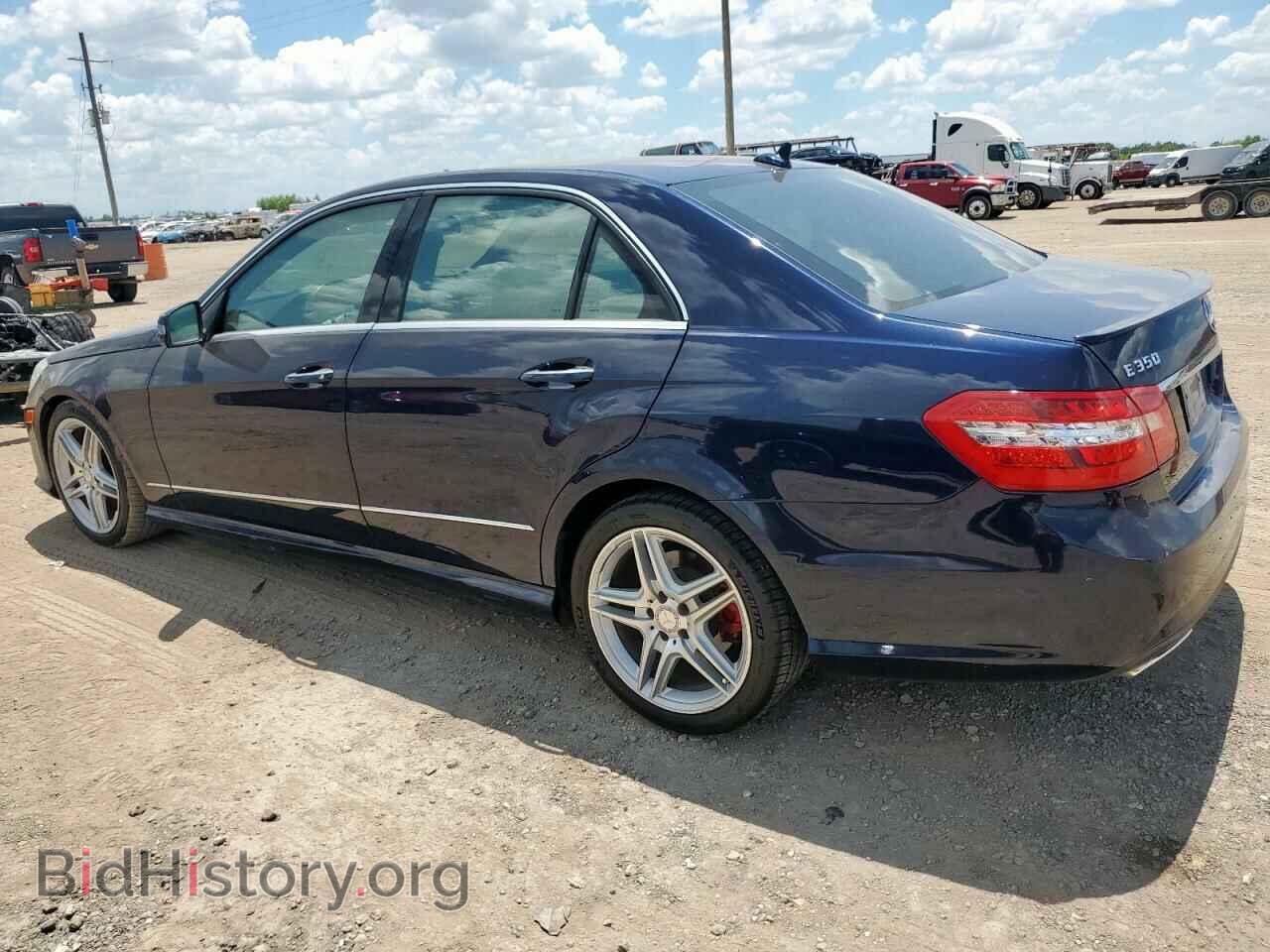 2013 MERCEDES-BENZ E-CLASS - VIN: WDDHF5KB7DA721564 - Фото 2