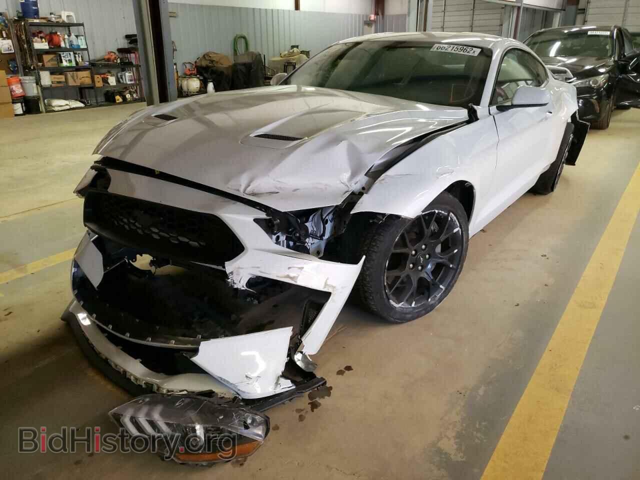 2018 FORD MUSTANG - VIN: 1FA6P8TH3J5104756 - Фото 2
