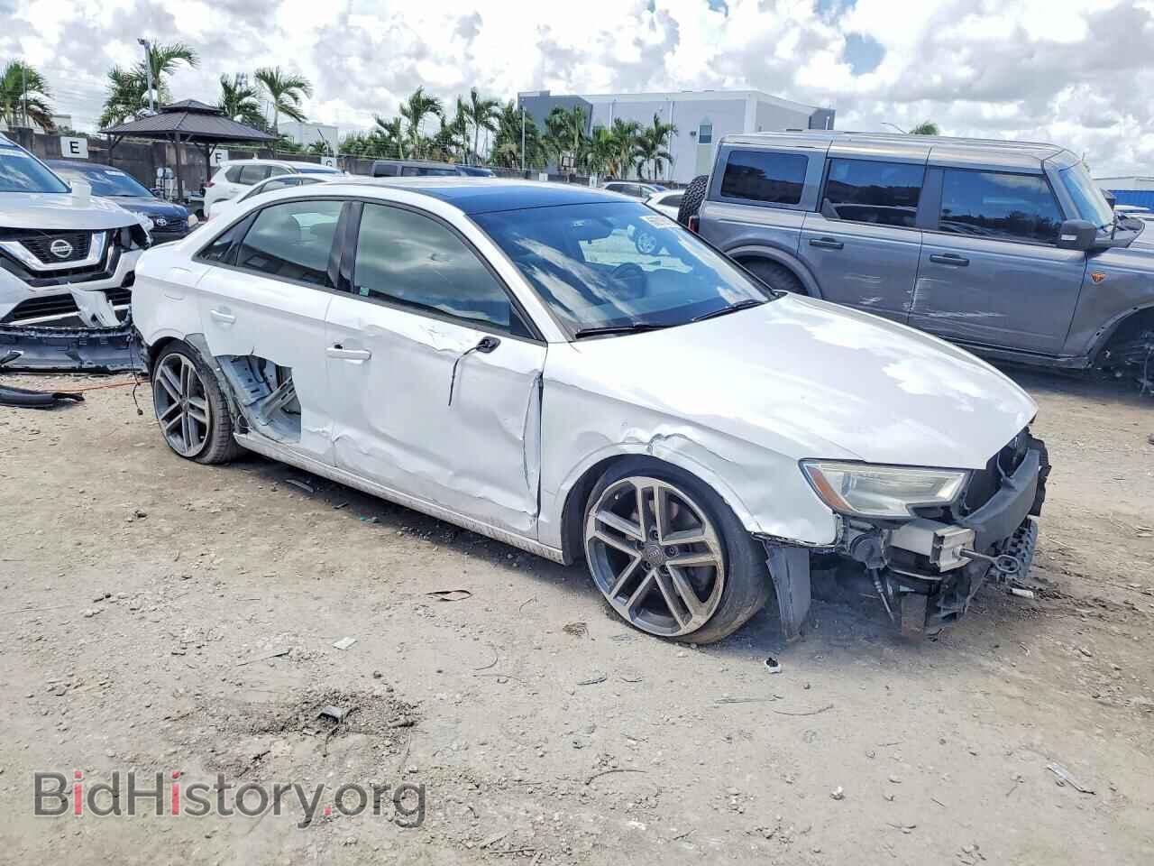 2017 AUDI A3 - VIN: WAUAUGFF0H1035444 - Photo 4