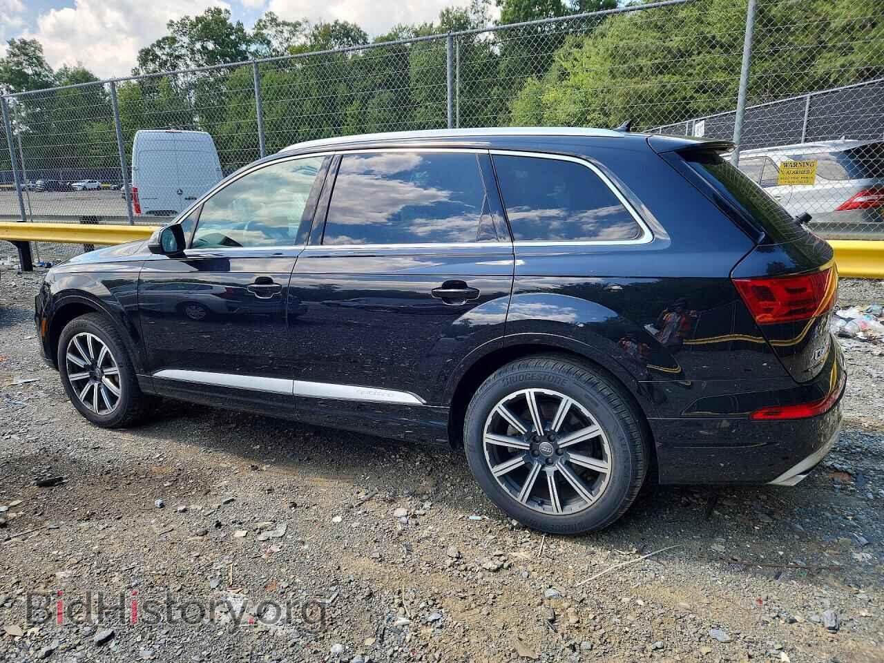 2017 AUDI Q7 - VIN: WA1LAAF77HD013766 - Photo 2