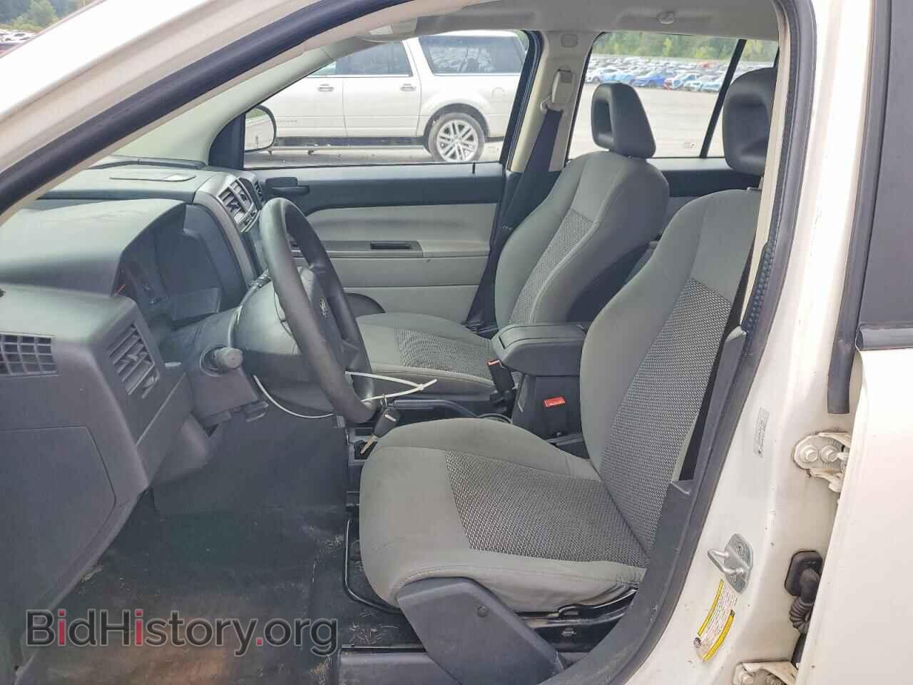 2007 JEEP COMPASS - VIN: 1J8FF47WX7D417390 - Фото 7