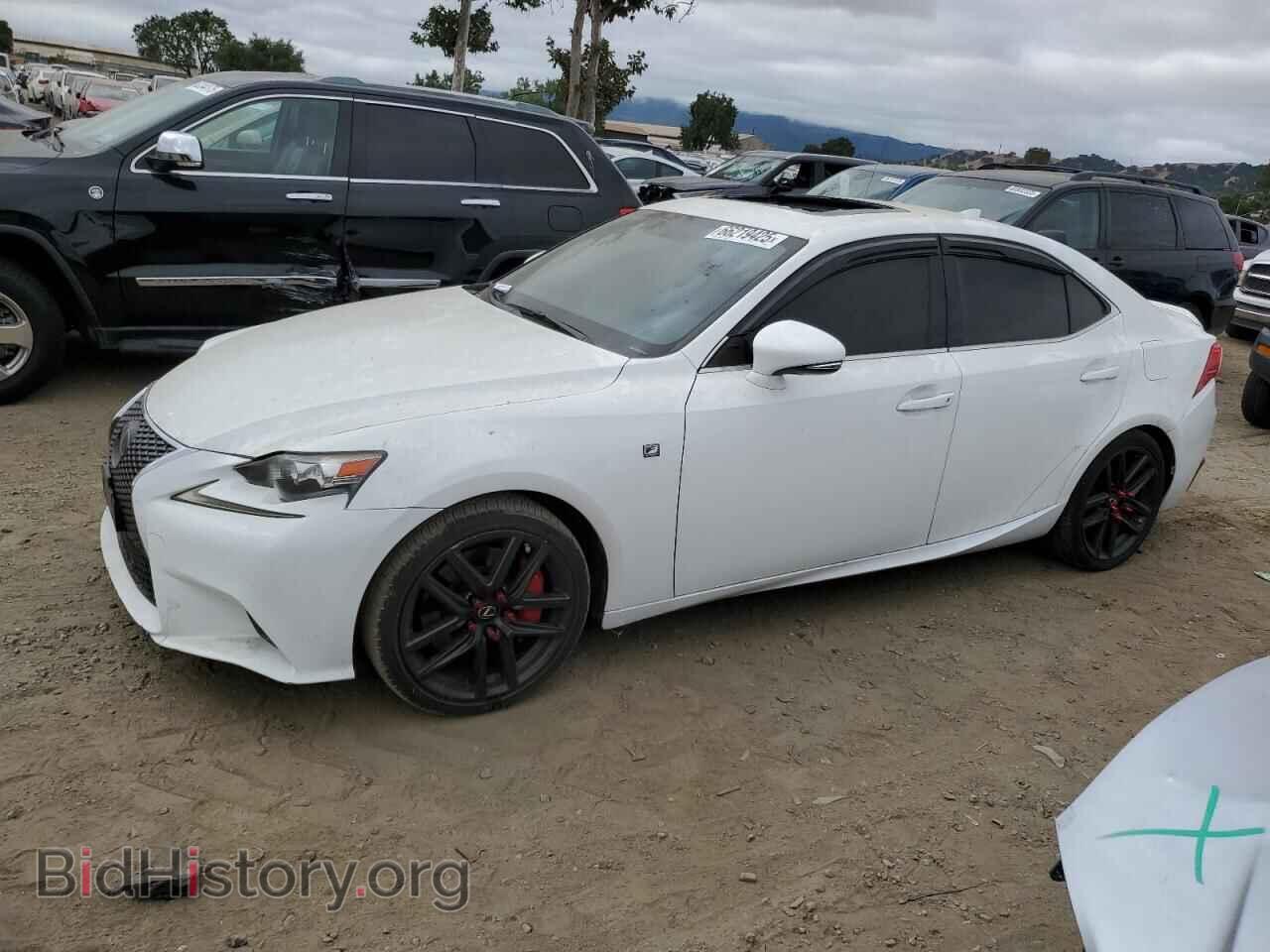 Photo JTHBE1D27F5022020 - LEXUS IS 2015