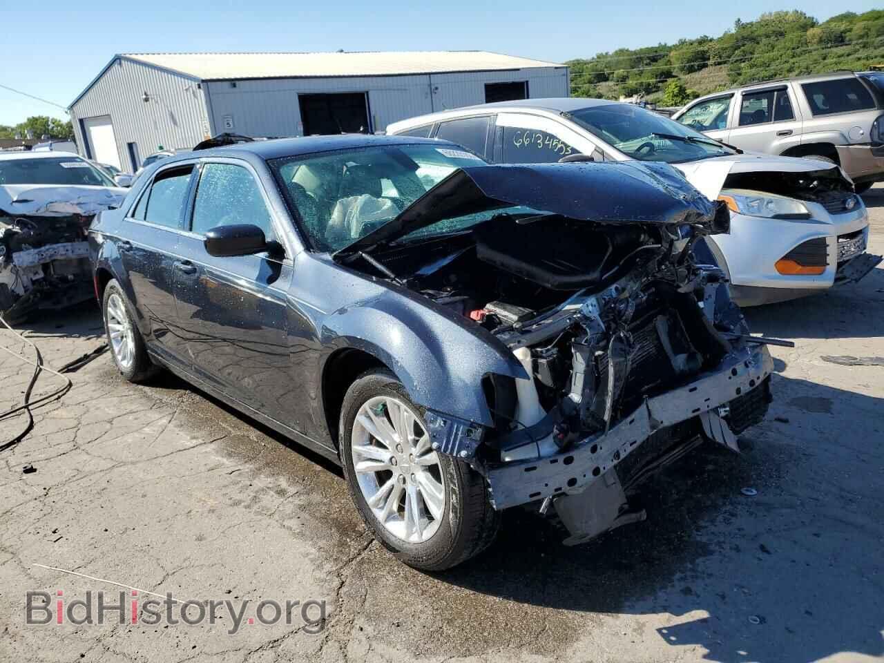 2017 CHRYSLER 300 - VIN: 2C3CCAAG8HH521775 - Фото 4