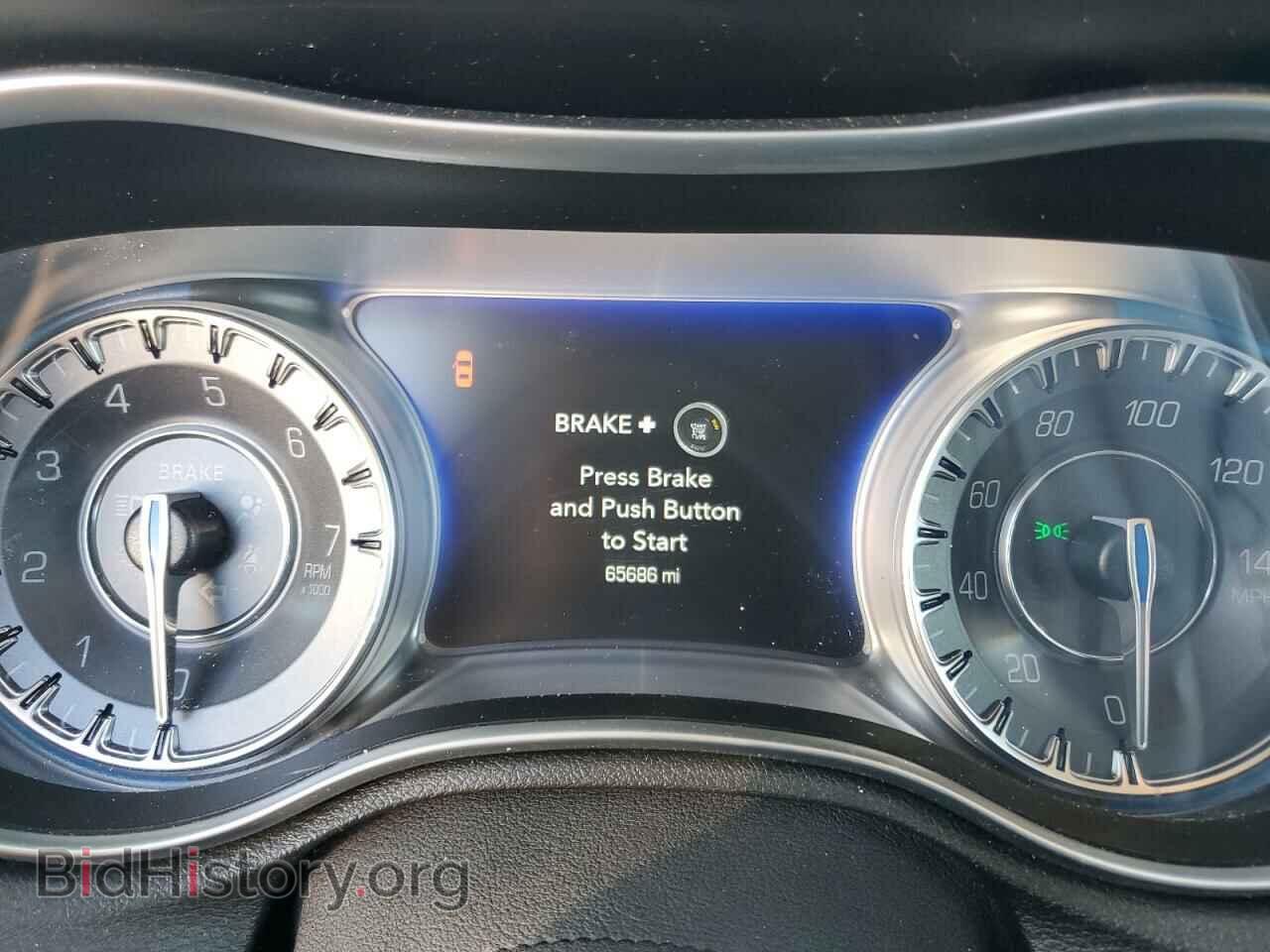 2017 CHRYSLER 300 - VIN: 2C3CCAAG8HH521775 - Фото 9