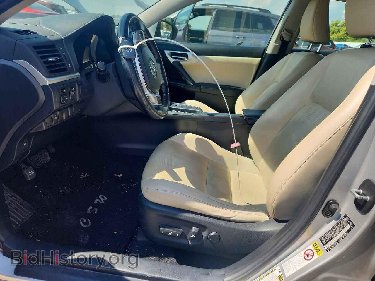 2011 LEXUS CT 200 - VIN: JTHKD5BH5B2007013 - Photo 7