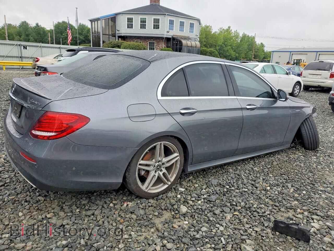 2018 MERCEDES-BENZ E-CLASS - VIN: WDDZF4KB1JA351626 - Фото 3