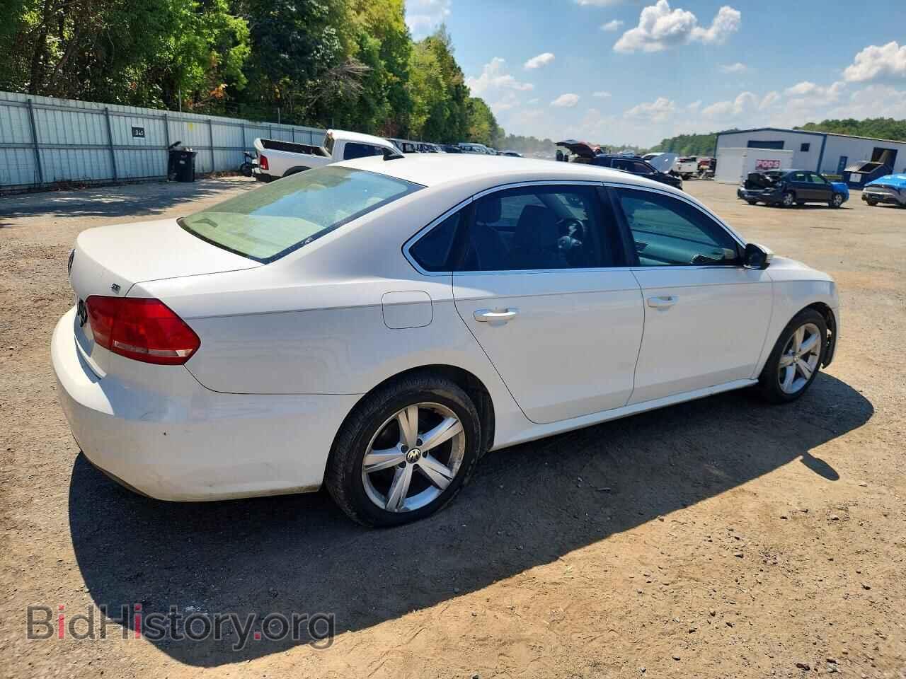 2013 VOLKSWAGEN PASSAT - VIN: 1VWBP7A38DC100385 - Фото 3