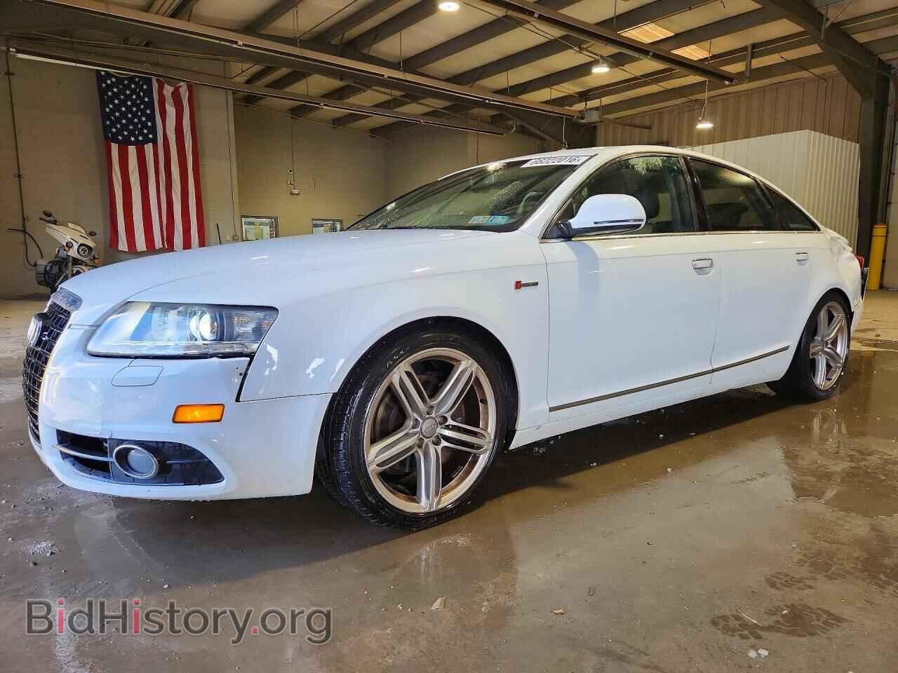 Фотография WAUFGAFB2BN060563 - AUDI A6 2011