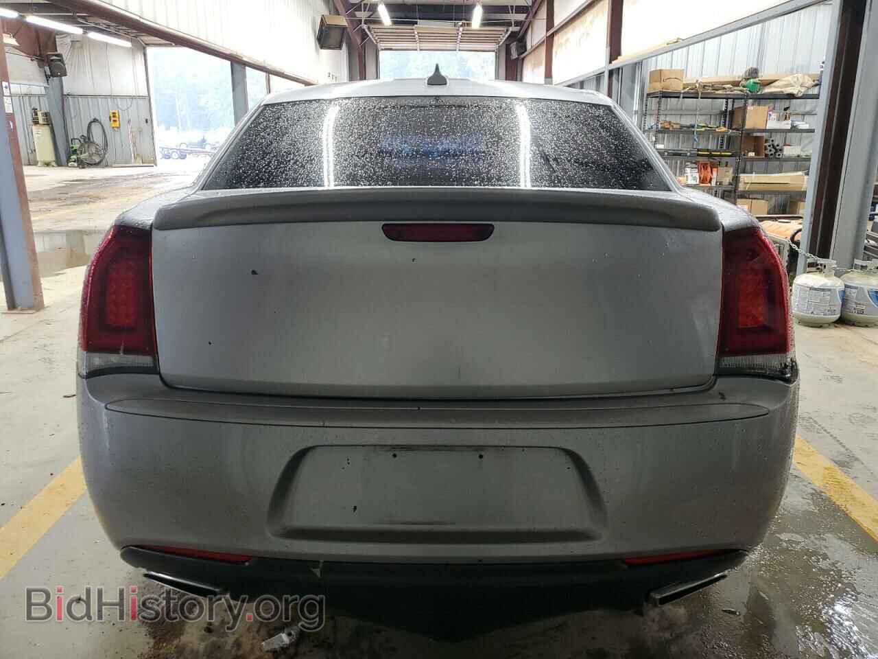 2018 CHRYSLER 300 - VIN: 2C3CCABG4JH165099 - Фото 6