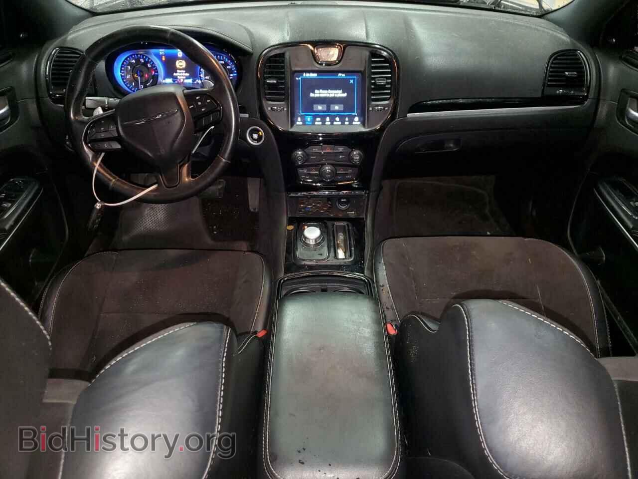 2018 CHRYSLER 300 - VIN: 2C3CCABG4JH165099 - Фото 8